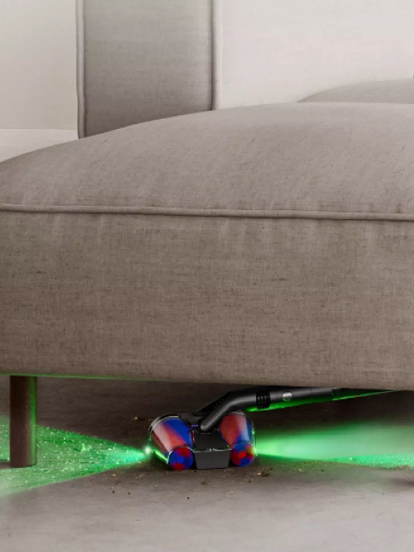 مكنسة دايسون SV50 الكهربائية اللاسلكية بنظام "PencilVac Fluffycones"