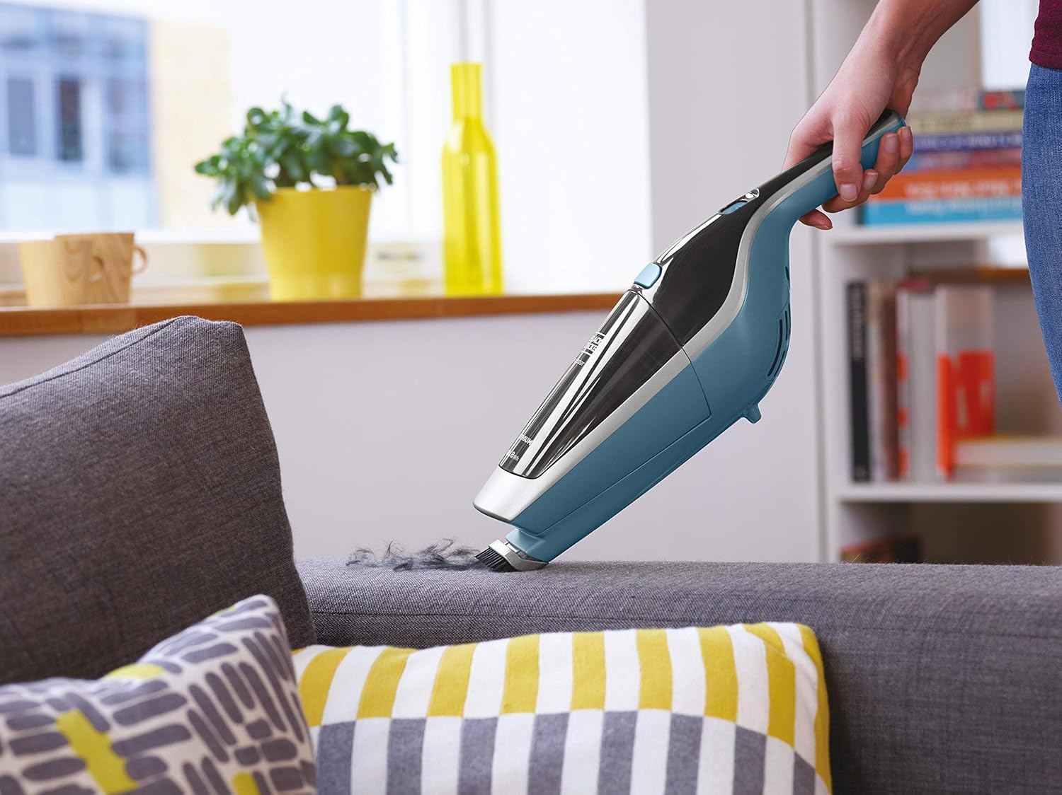 BLACK+DECKER 2 in 1 Stick Vacuum Cleaner , 28.8 Watt , Multi Color - SVA420B