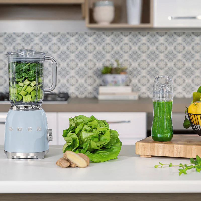 خلاط الطاولة Smeg BLF03
