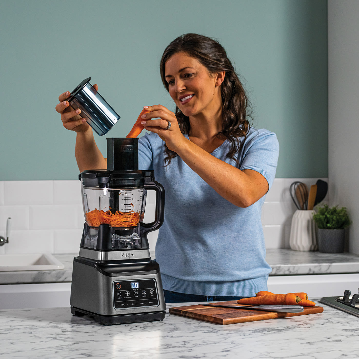Ninja 3-in-1 Food Processor with Auto-IQ BN801