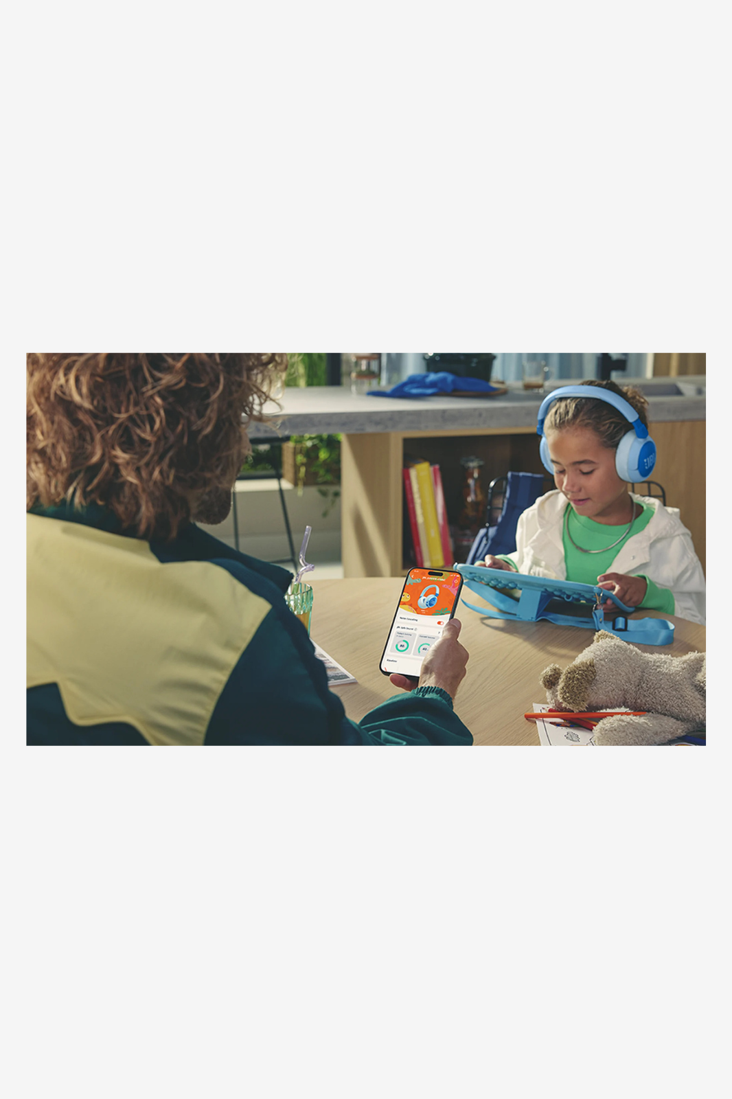 JBL Junior 470NC