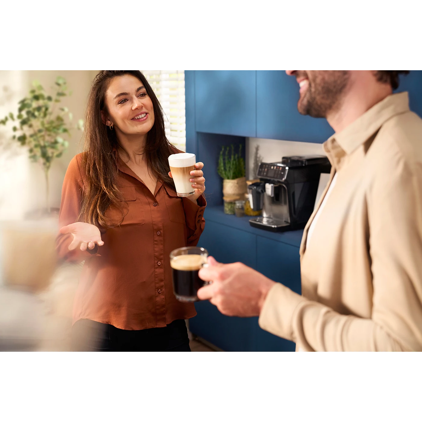 Philips Series 2200 Fully Automatic Espresso Machines Black - EP2220/10